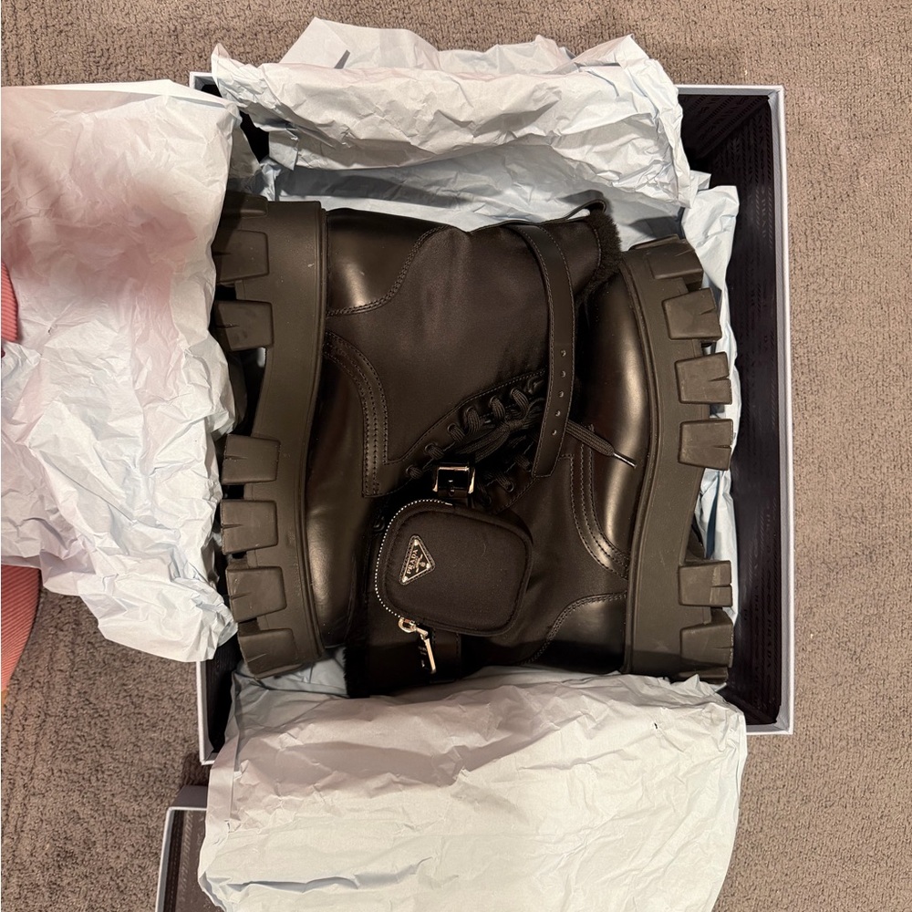 Prada Classic White Box